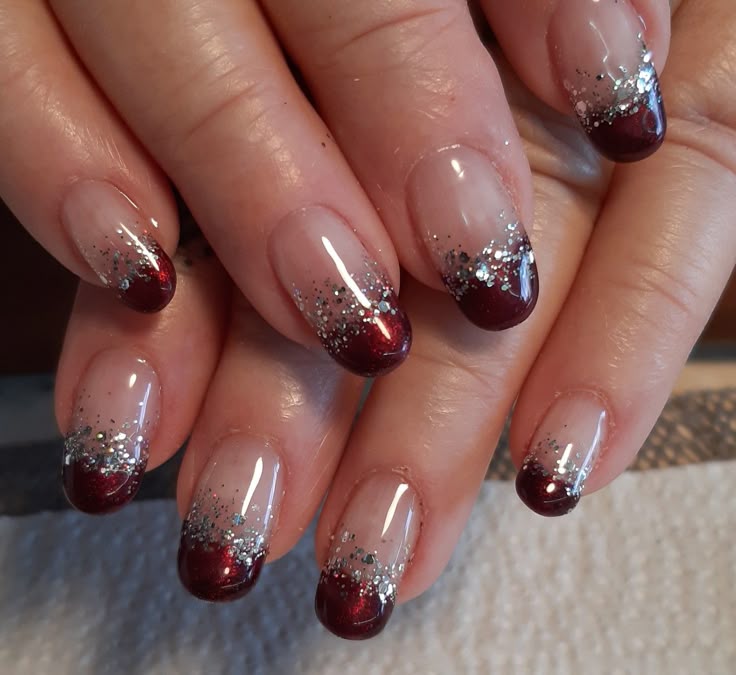 Glitter and Burgundy Combo Tips