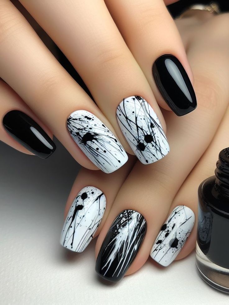 Abstract Art Nails
