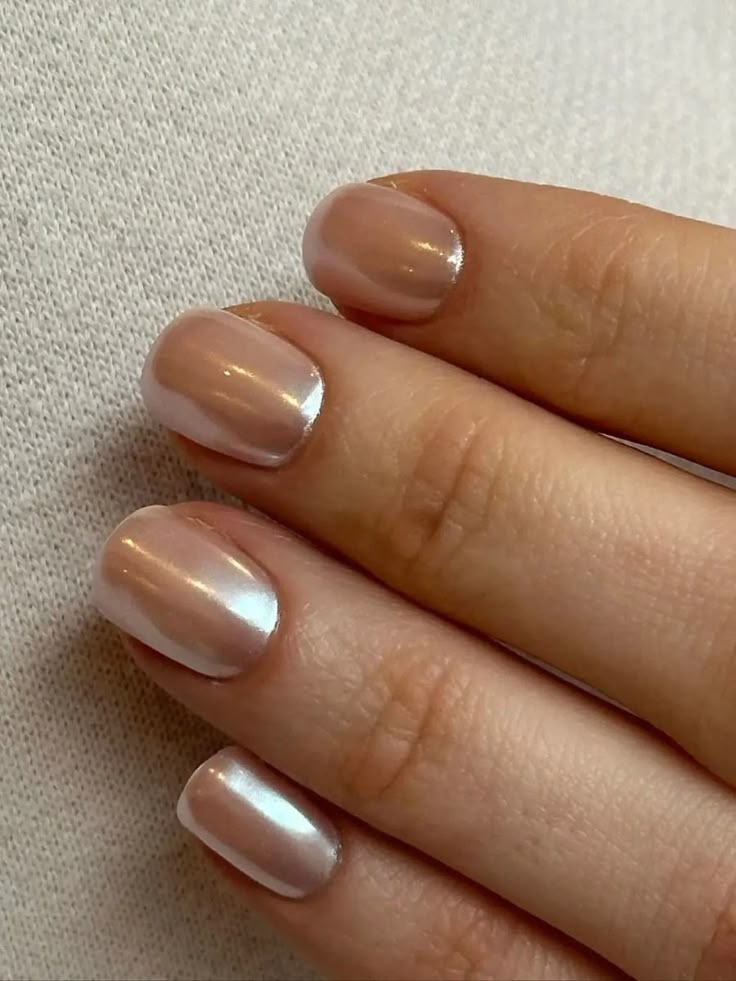 Champagne Tip Short Nails