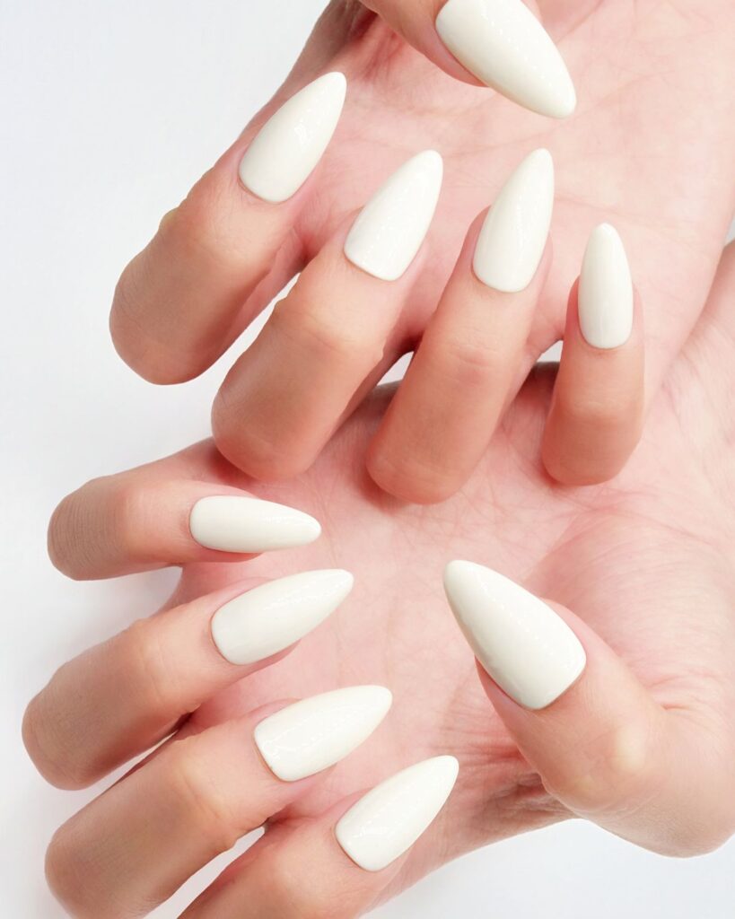 Creamy Off White Nails