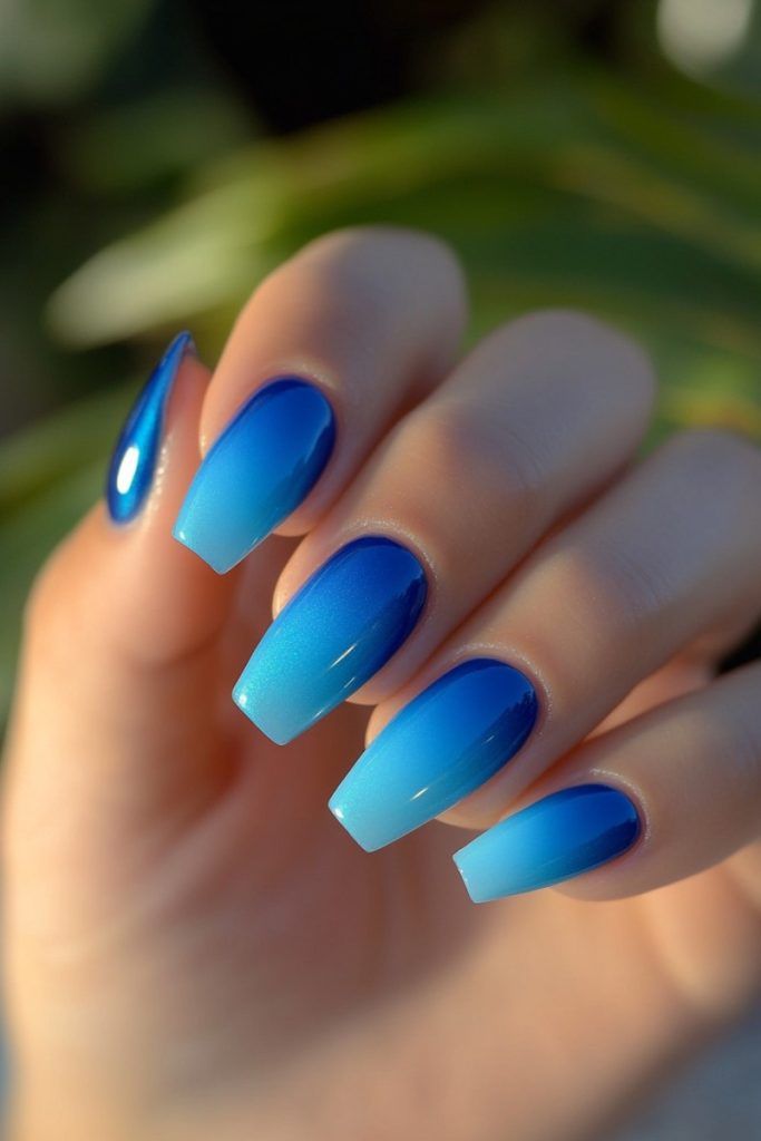 Ombre Blue Columns For Drama Lovers