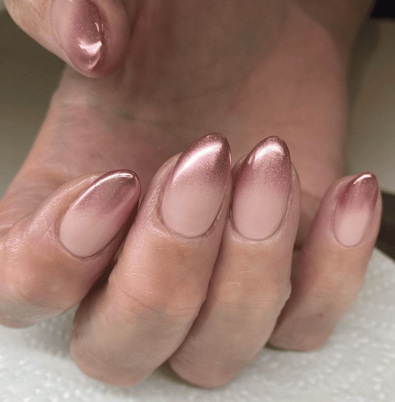 Rose Gold Accent Nails