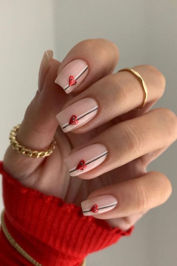 Cupid’s Arrow Nails