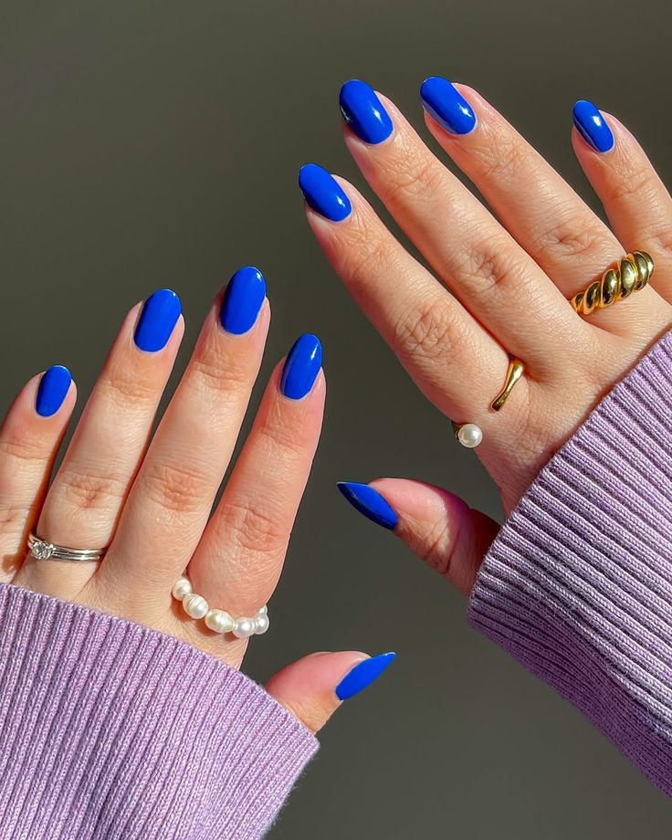 Electric Blue Pop Nails